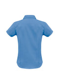 Womens Metro Short Sleeve Shirt - Mid Blue ||SRC=https://cdn.fashionbizapps.nz/honeybee/images/LB7301_bProduct_MidBlue_02_OZ2LBHQ.jpg